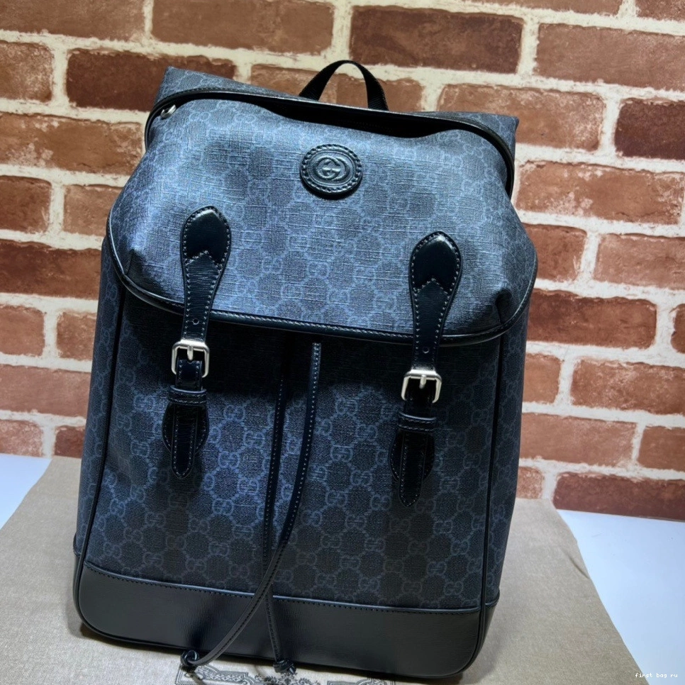 Medium Interlocking G backpack Gucci with 0712
